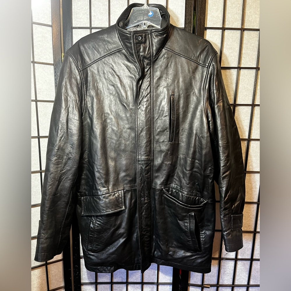 Men’s Izod Black Leather Jacket Size Large